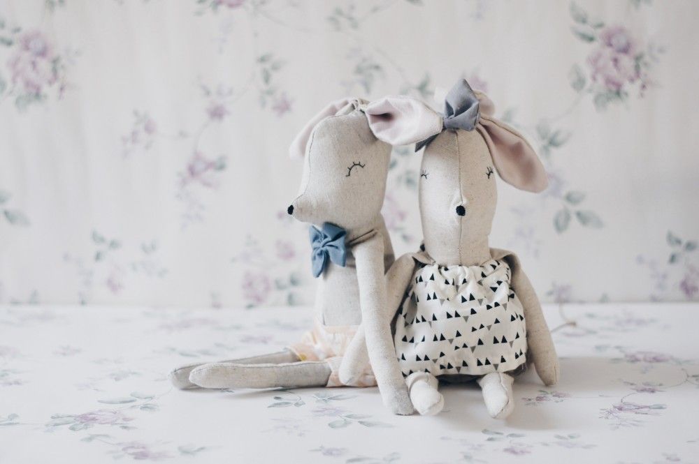 Peluches, muñecos, lelelerele, handmade, hecho a mano, marca personal, como crear tu marca, doll, cuddlytoy, etsy